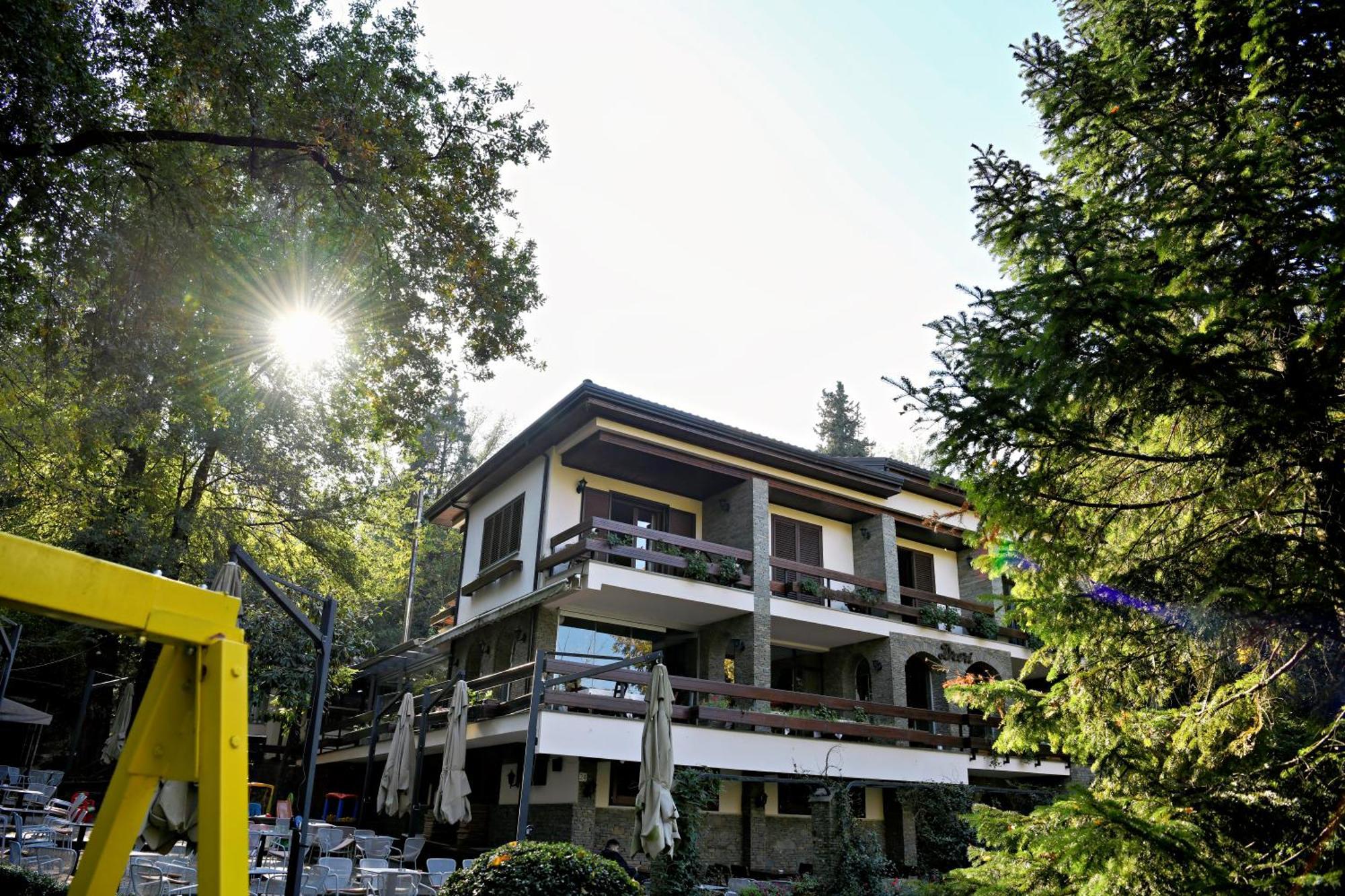 Hotel Restaurant Dreri Tirana
